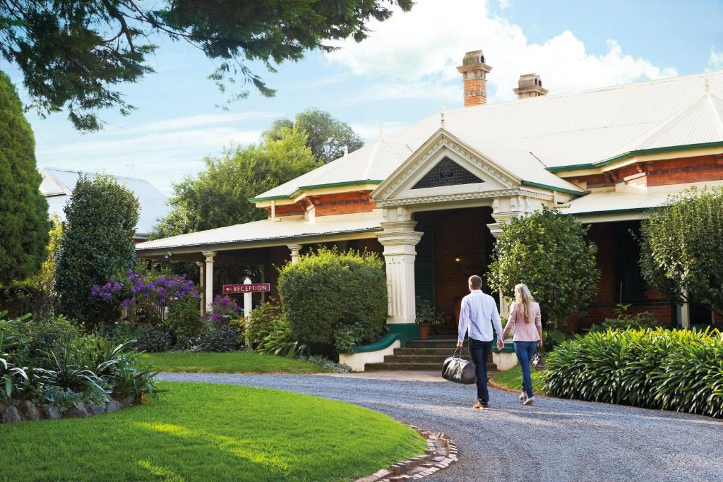 Vacy Hall Toowoomba'S Grand Boutique Hotel Since 1873 Exteriör bild